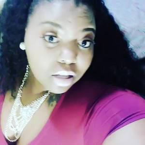 Meet your Posher, Antionette