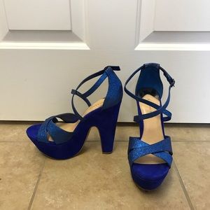 Blue Gianni Bini Platforms