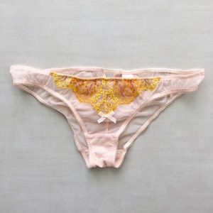 VICTORIA’S SECRET Embroidered Bikini Panty