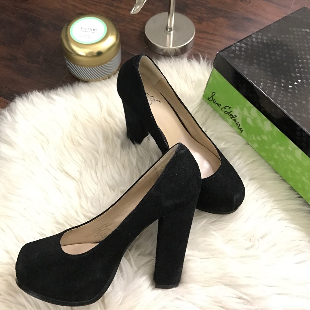 Black Suede Leather Platform Pumps