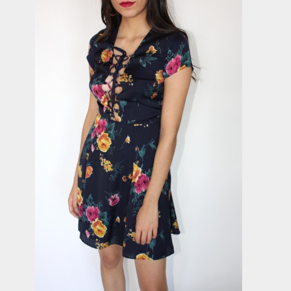Wyldr Lace Up Front Floral Dress