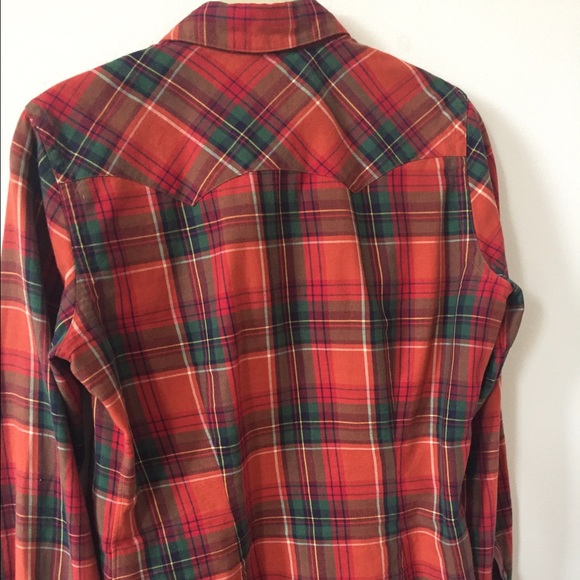 Ralph Lauren snap flannel. Fitted. Size 6 - Picture 4 of 4