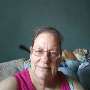 Meet your Posher, Leia