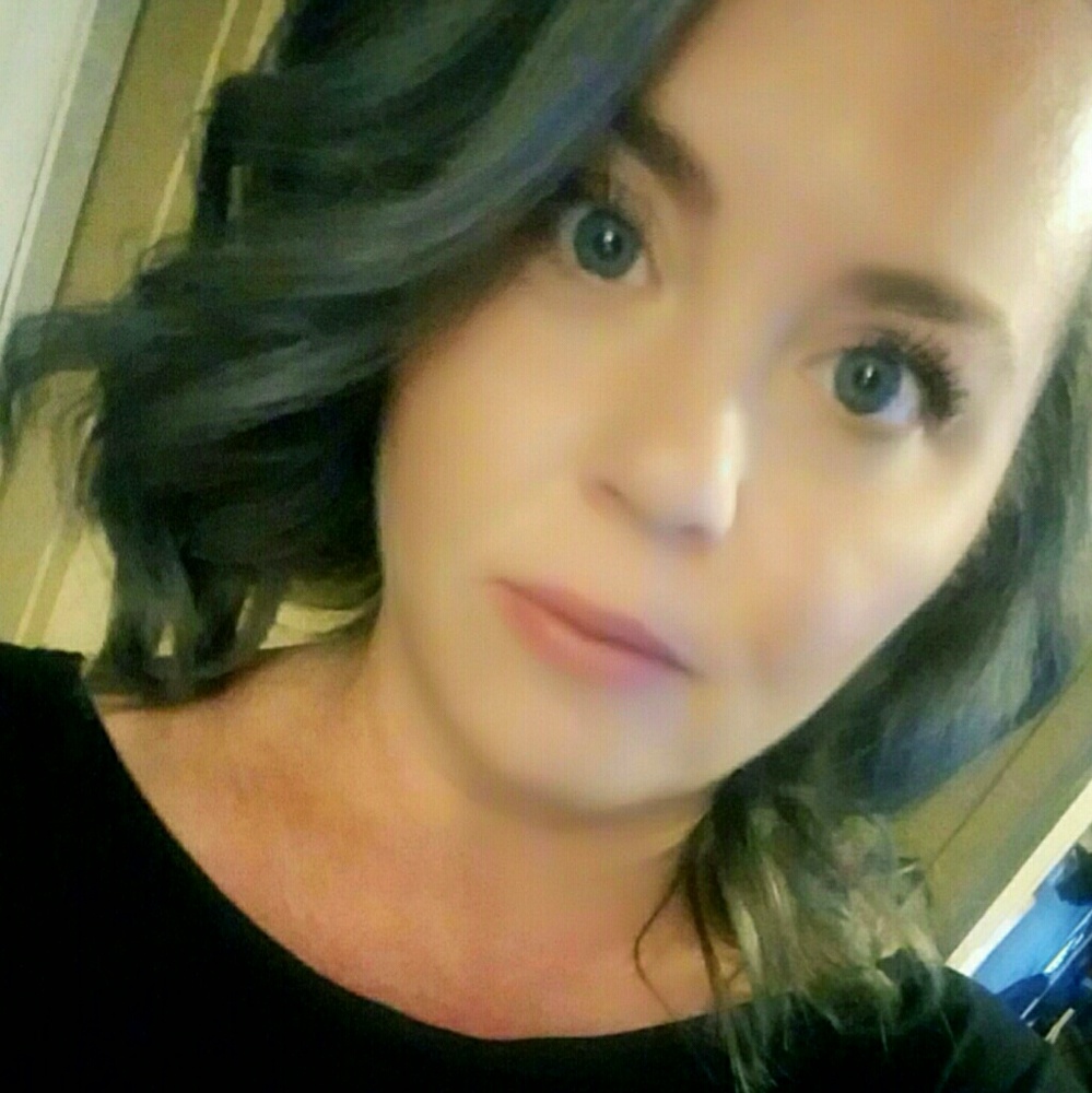 Meet your Posher, Marla
