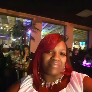 Meet your Posher, Pamela