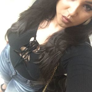 Meet your Posher, Tiffany