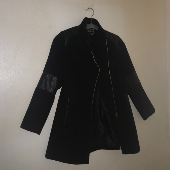 Girls stylish coat with leather accent - Picture 4 of 4