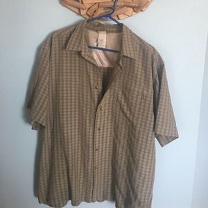 Men's North Face Short Sleeve