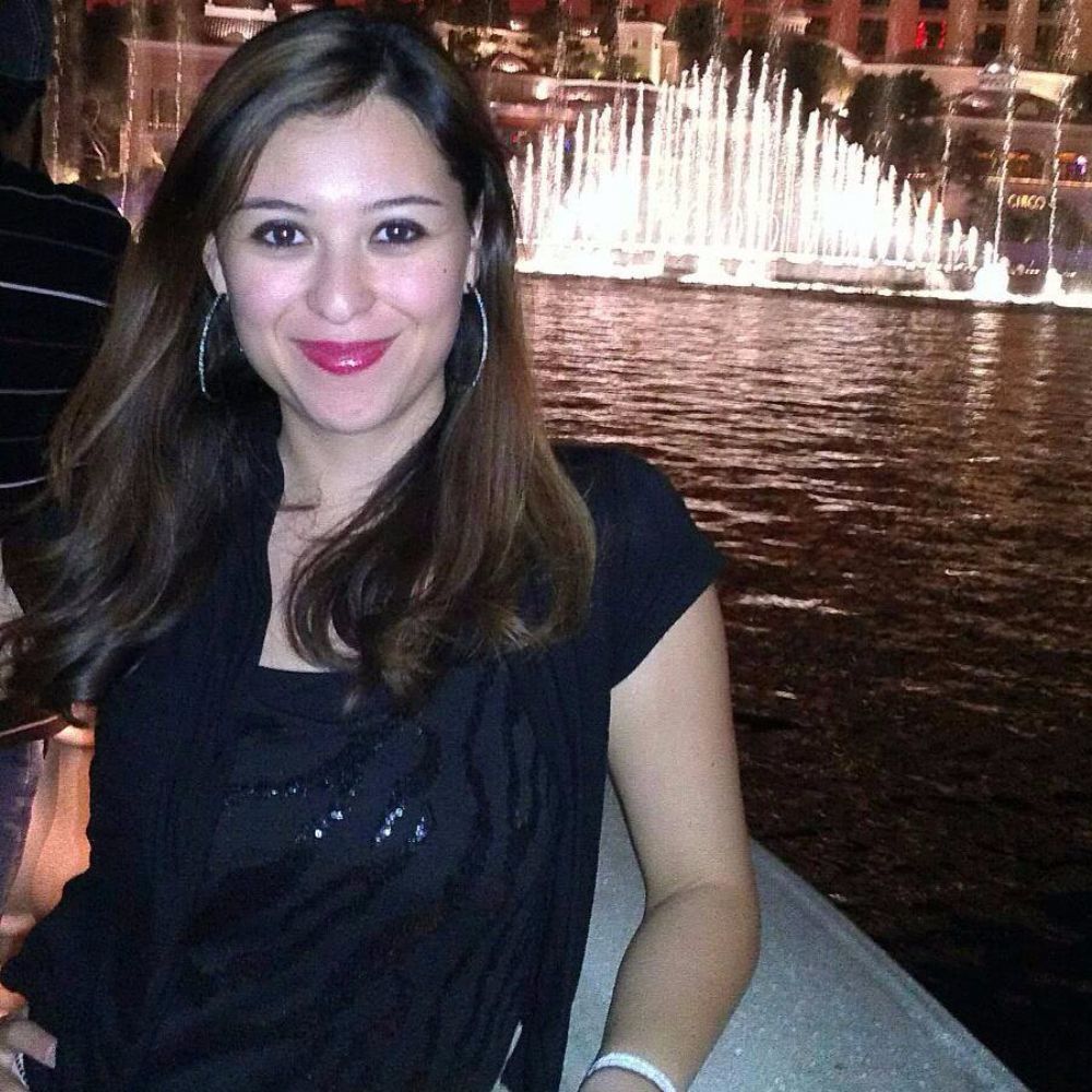 Meet your Posher, Janeth