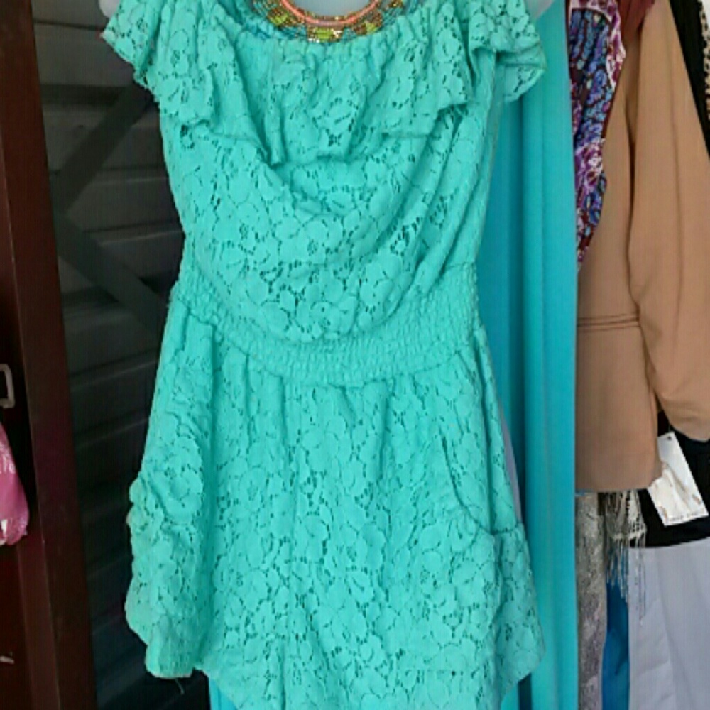 Green Romper - Picture 2 of 2