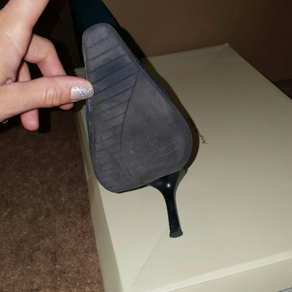 Boots - Picture 3 of 6