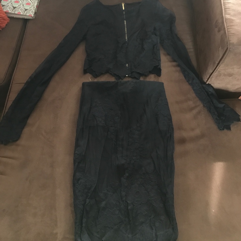 Two piece mesh pencil skirt w. Matching top