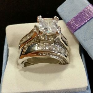 Gorgeous cz diamond wedding ring set size 8