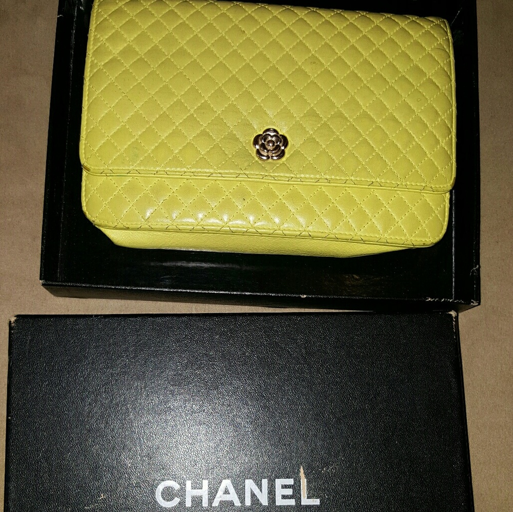 Chanel chain cross body wallet purse, lambskin