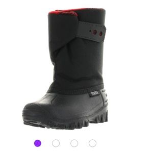 Tundra Toddler Winter Boots - In GREAT Condition