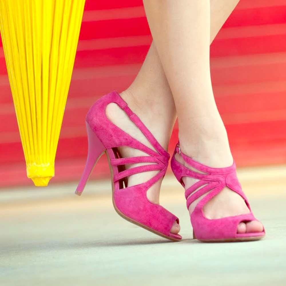 Pink Suede Gianni Bini Heels
