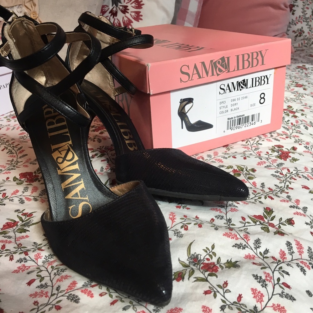 Black heels