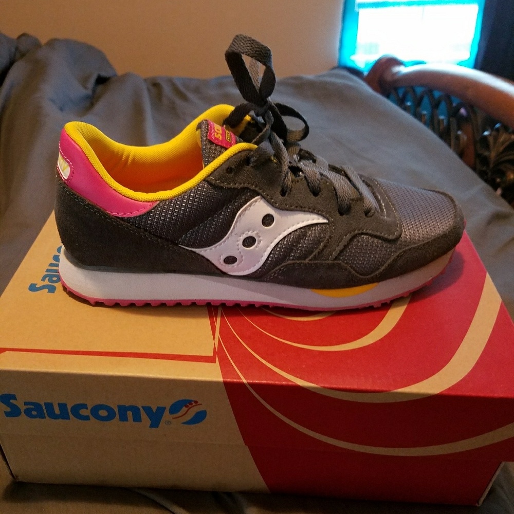 Tennis Shoes