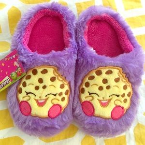 Shopkins slippers "Kooky Cookie" size S 11/12 NWT