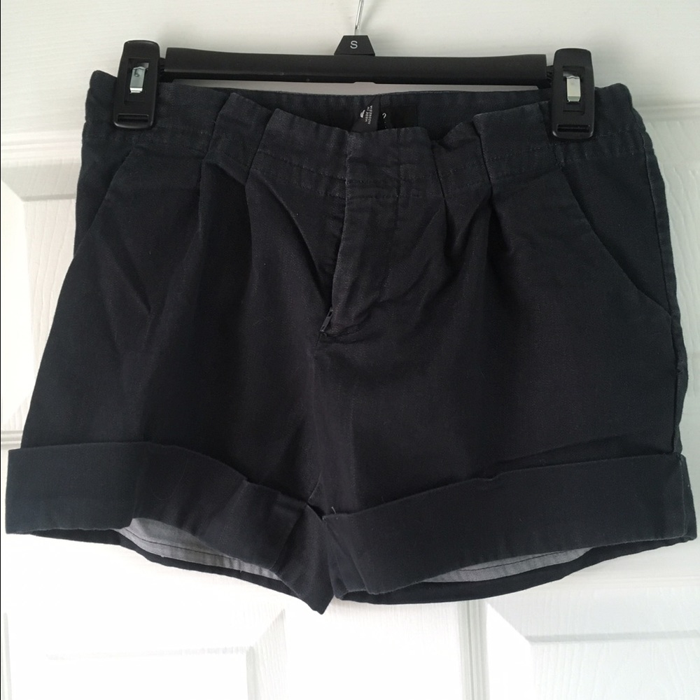 Short shorts