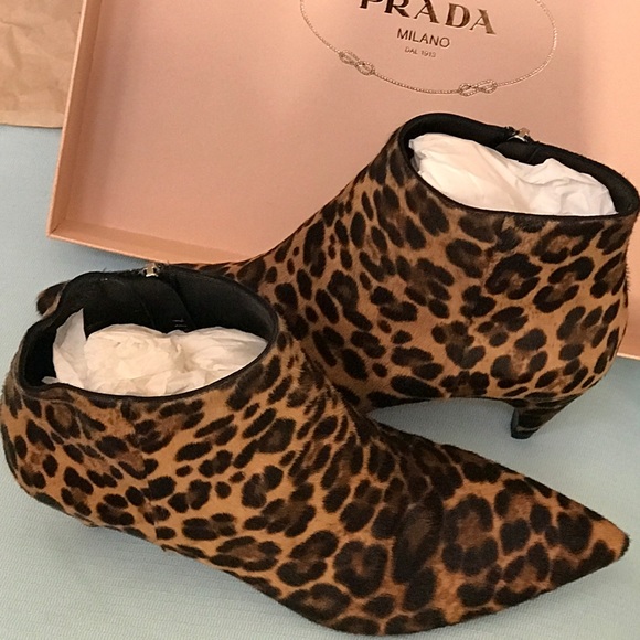 Prada Ankle Booties New in Box - Never Worn - Picture 2 of 7