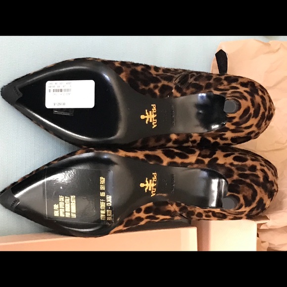 Prada Ankle Booties New in Box - Never Worn - Picture 3 of 7