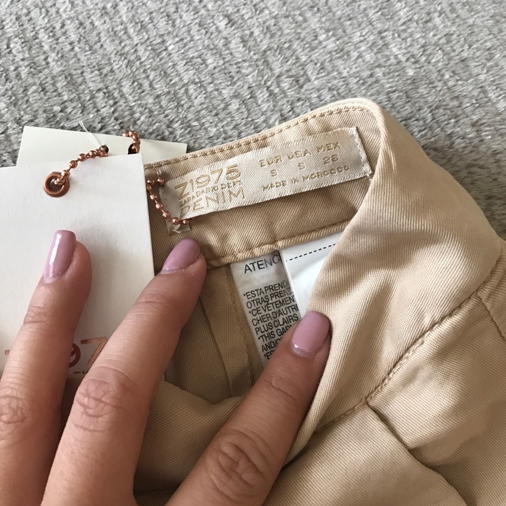 Zara khaki shorts sz S - Picture 2 of 3