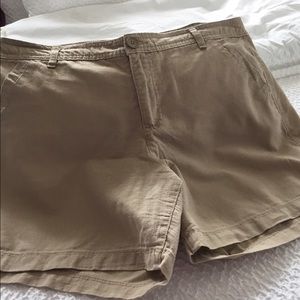 Linen shorts