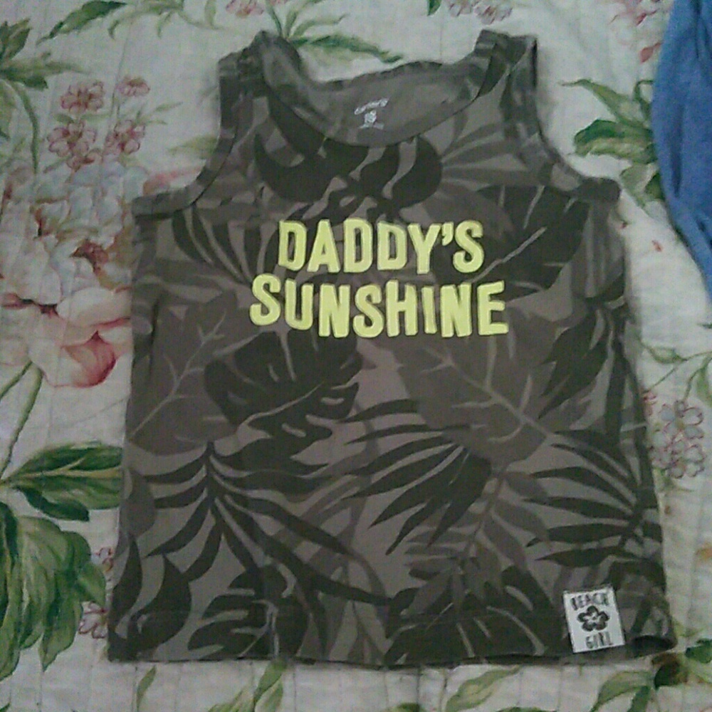 Camo infant sleeve less shirt