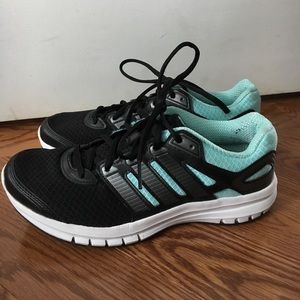 Adidas Women's Sneakers!