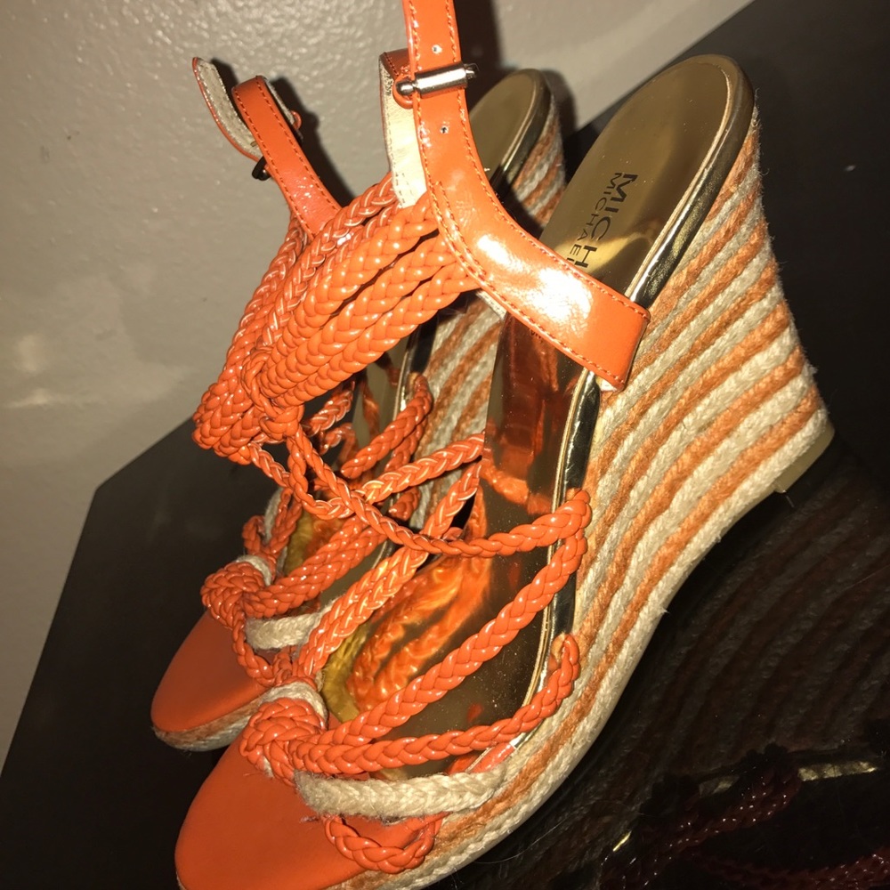 Michael Kors Wedges - Picture 2 of 6