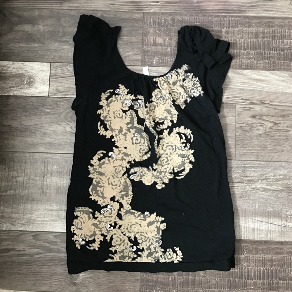 Black and Tan shirt