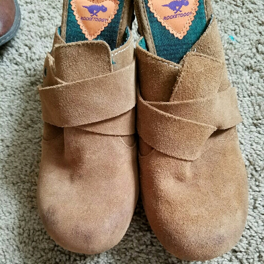 Rocket dog clog heels