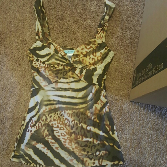 Dress shirt - Picture 1 of 3