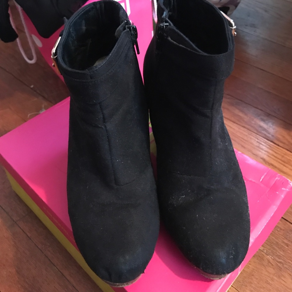 H&M Wedge Boot ✨✨ - Picture 3 of 5