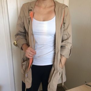 🔥 SALE 🔥 Quarter-Sleeve Light Trench Cinch Waist