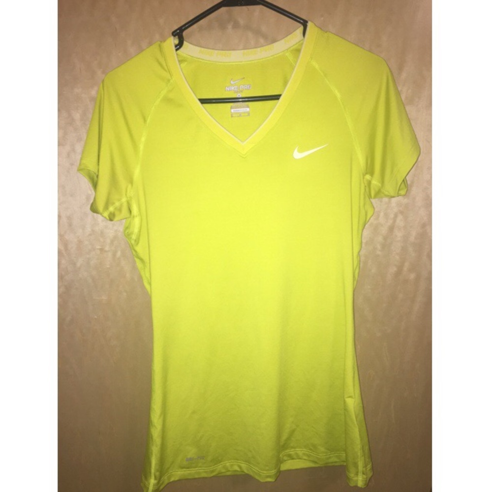 Nike Pro Dri-Fit V-Neck Shirt