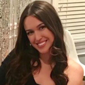 Meet your Posher, Caitlin