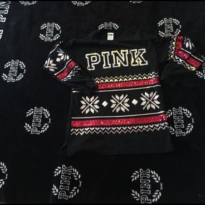 VS PINK CHRISTMAS CAMPUS LONGSLEEVE BLING SMALL