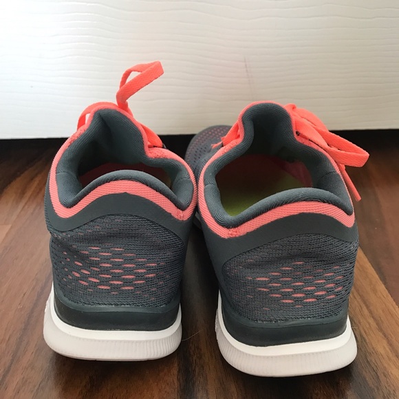 Grey and Pink Nike free run 3 - Picture 5 of 7
