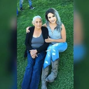 Meet your Posher, Teresa