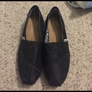 Black glitter Toms