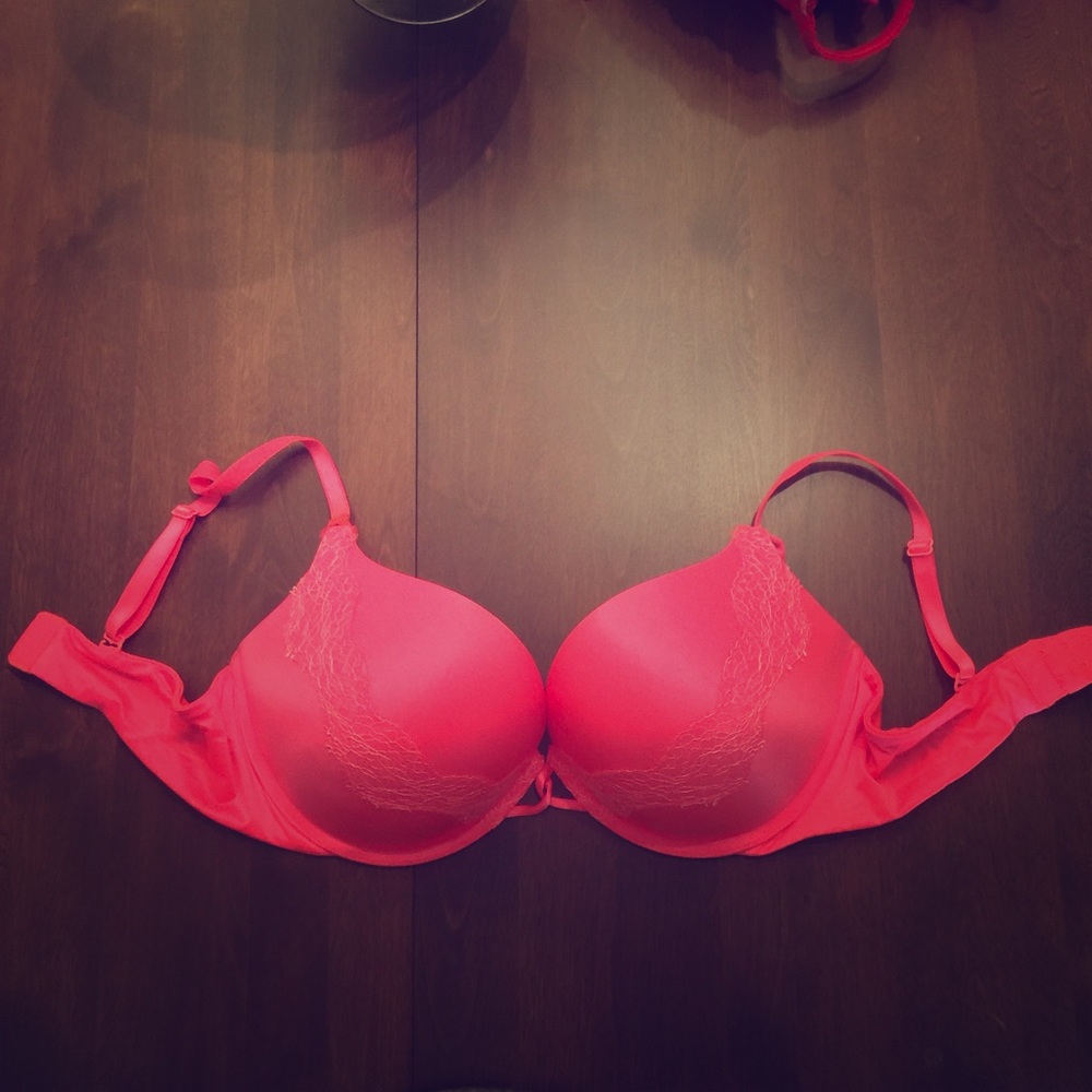 Victoria's Secret Bombshell Bra