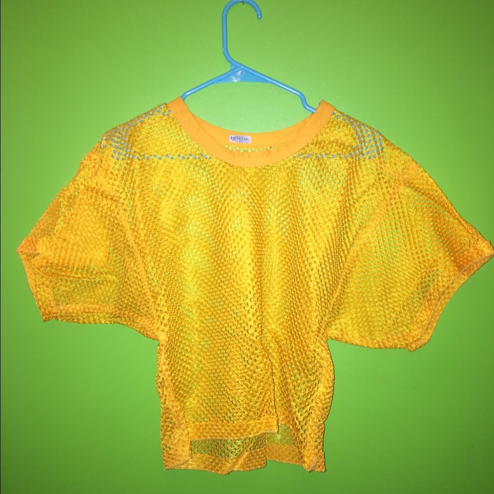 YELLOW MESH TOP 😀