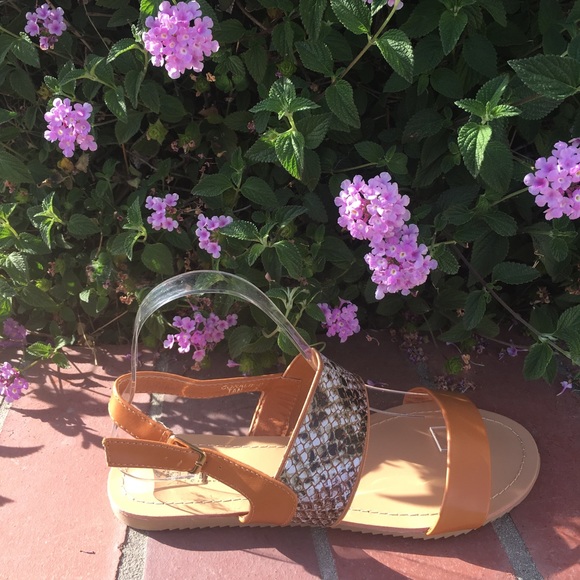 SALE Ladies double band ankle buckle flat sandals - Picture 4 of 6