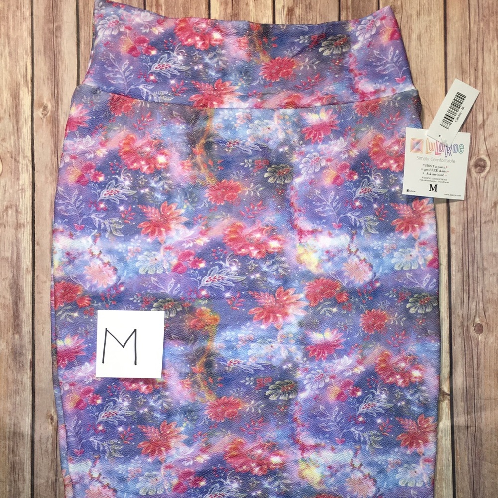 Perfect for Easter! LuLaRoe Cassie skirt! NWT