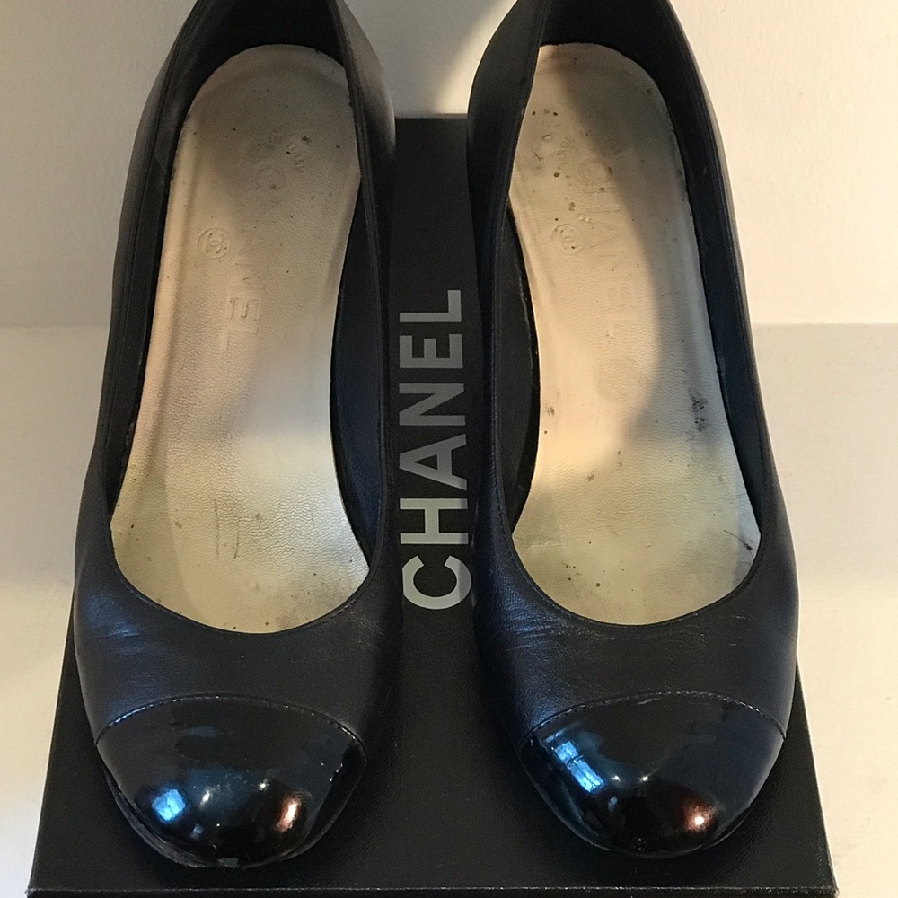 Chanel Escarpins Wedge Pumps Black in  SZ 37