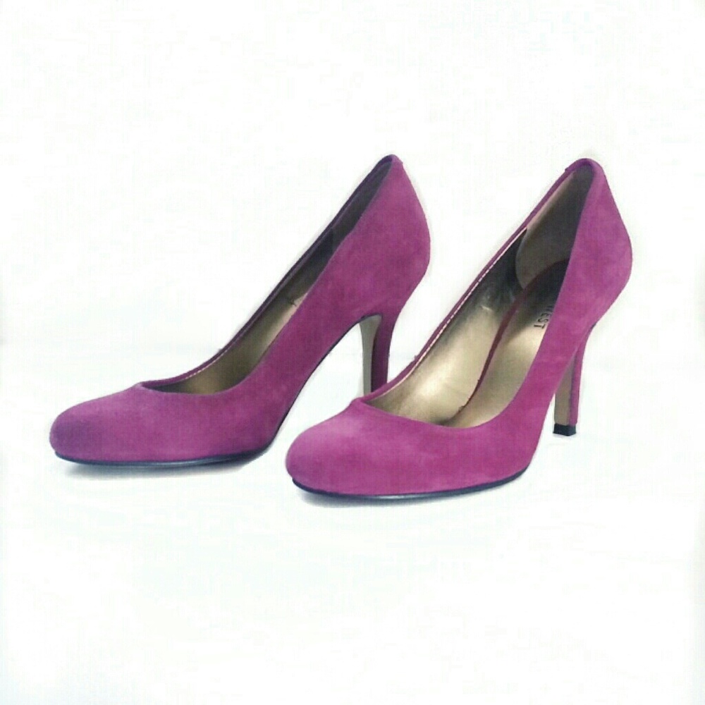 Nine West Ambitious Suede Leather Pumps