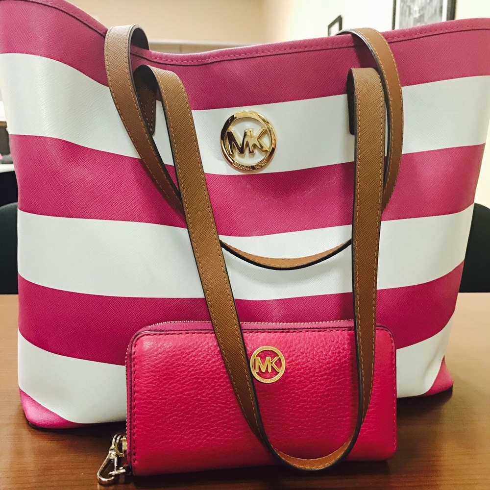 Michael kors jet set