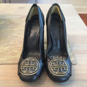 Tory Burch Reva heel